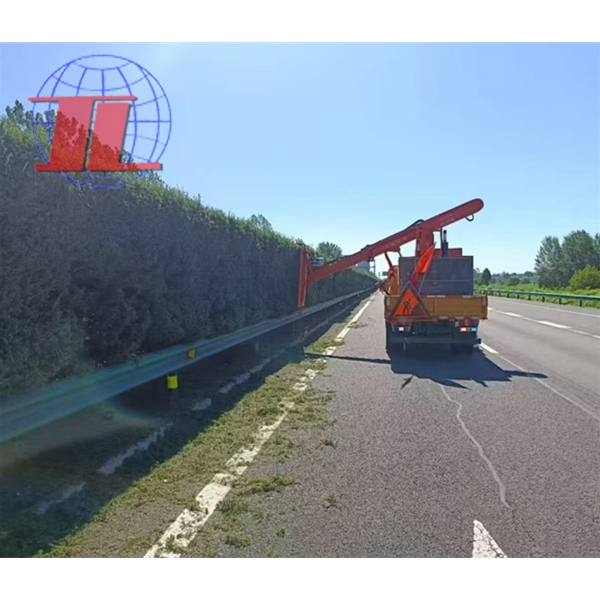 高速公路綠籬修剪機